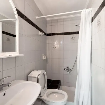 Ξενοδοχείο με διαμερίσματα Village 3*