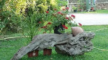 Aparthotel Village 3*