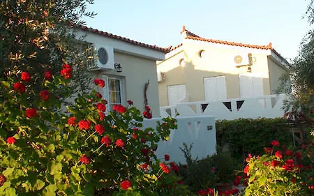 Village Ξενοδοχείο με διαμερίσματα