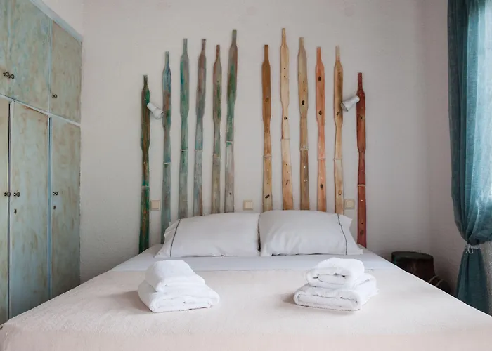 Aparthotel Village 3*