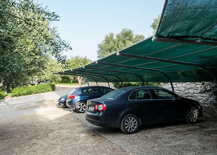 Apartmanhotel Village