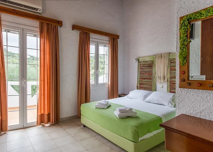 Village Apartmanhotel Koróni