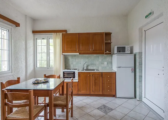 Village Apartmanhotel Koróni